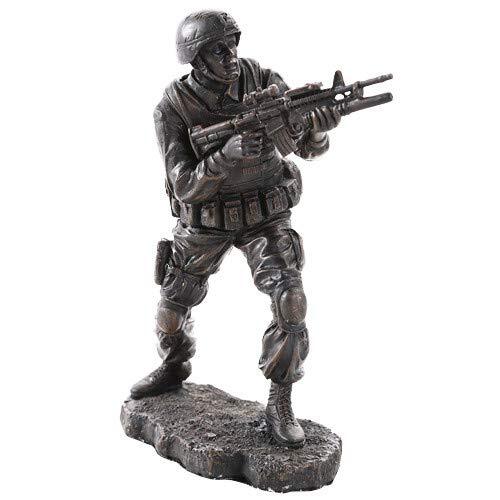 Soldier combat statue - soldier,