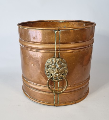 Vintage round copper planter - vintage,