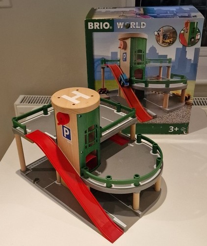 Brio parking garage 33204 - garage,