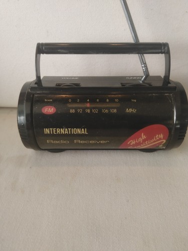 Mini retro 1990s boombox - mini,