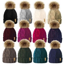 SOFT CABLE KNIT HAT FLEECE