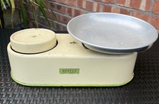 Vintage Harper Weighing Scales