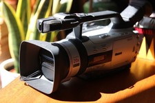 Canon XM2 MiniDV Camcorder 20x