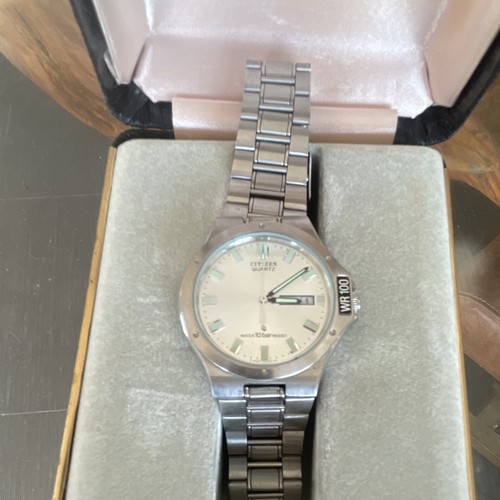 Citizen quartz wr100 100m - wr100,