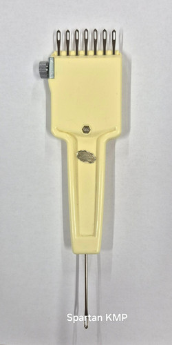 Silver reed knitmaster - reed,