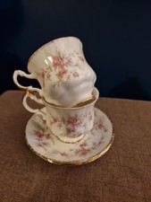 Paragon Victoriana Rose Bone China Set Of Two Cups And Saucers