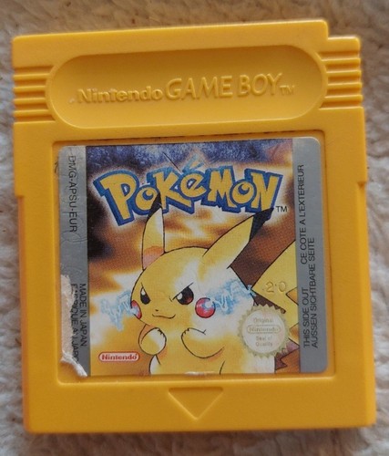 Nintendo pokémon yellow - pokémon,