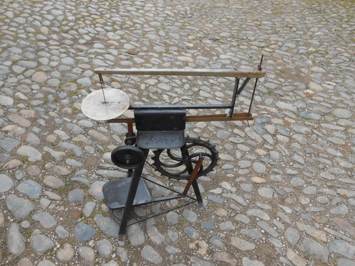Antique the gem treadle - the,