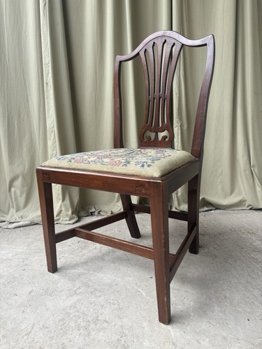 Vtg antique armchair tapestry - vtg,
