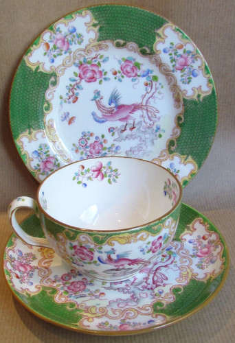 Mintons green cockatrice - cockatrice, trio