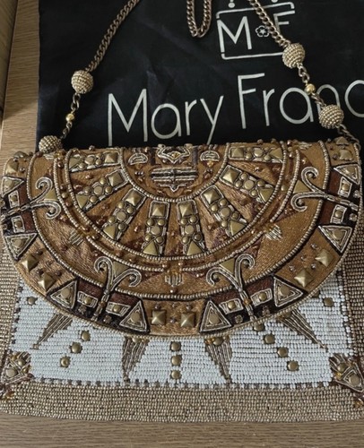 Exclusively from graceland - exclusively,