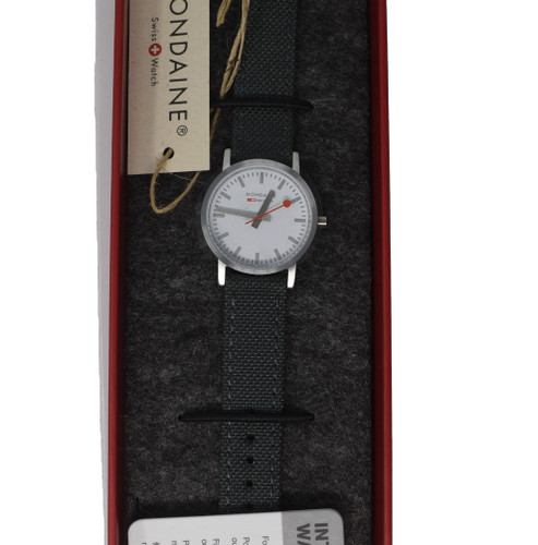 Mondaine classic park green - classic,