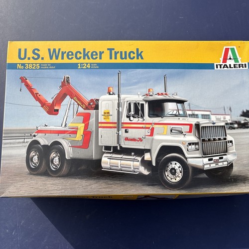 Italeri 3825 us - 1/24,