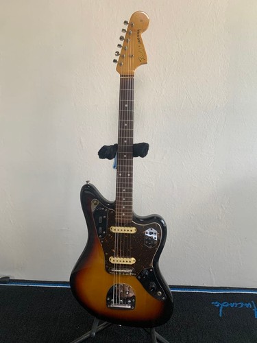 Fender japan jaguar - jaguar,