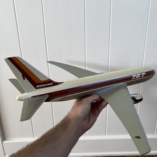 VINTAGE BOEING 767-200 FACTORY PROMOTIONAL DESK MODEL IN PROTOTYPE COLORS
