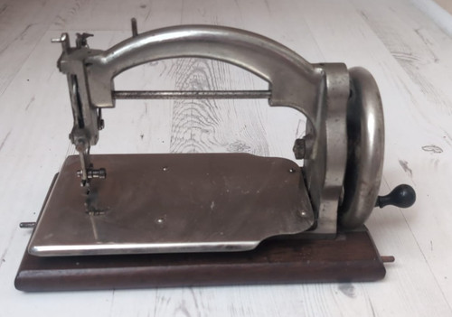Antique ideal model - model, hand