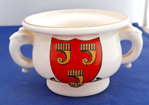 Goss crested ware - h,