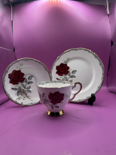 Vintage royal stafford roses - royal,