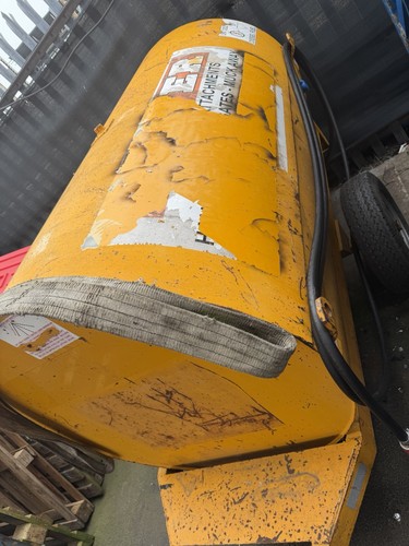 950 litre towable diesel - towable,