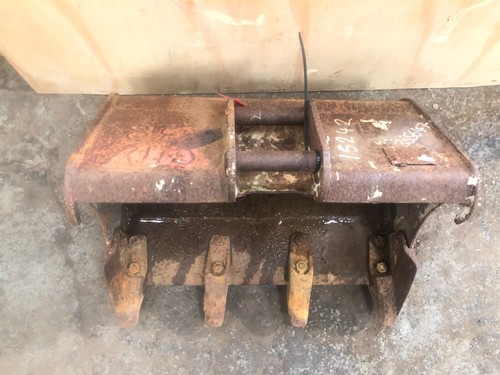 Digger buckets pin 30mm - buckets,