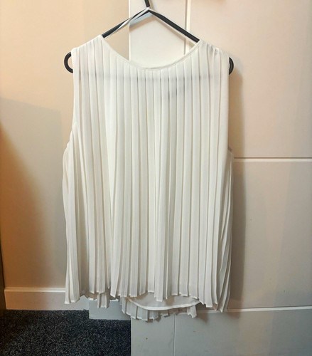 Zara basic white pleated - white,