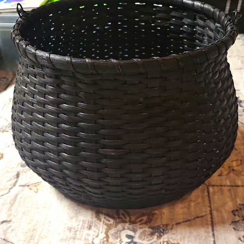 Black round wicker basket - wicker, w/