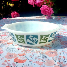 Vintage JAJ Pyrex Checkers