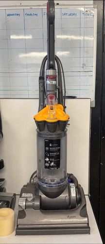 Reconditioned dyson dc33 - dyson,