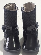 Girls Boots size 4. Soft