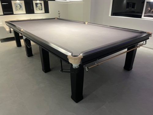 Modern full size - , snooker