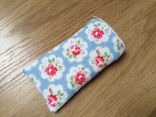 ZIPPED GLASSES / SUNGLASSES