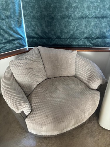 Swivel cuddle chair - cuddle,