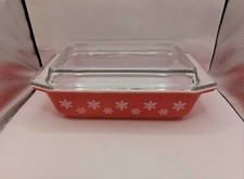 JAJ Pyrex Gaiety range Coral