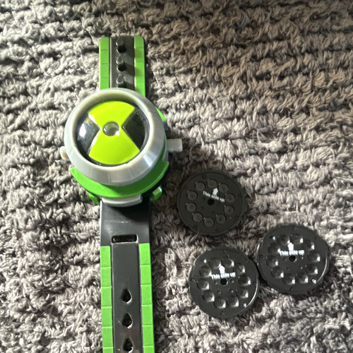 Ben omnitrix plastic - ben,