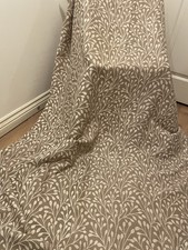 Beige / taupe willow pattern