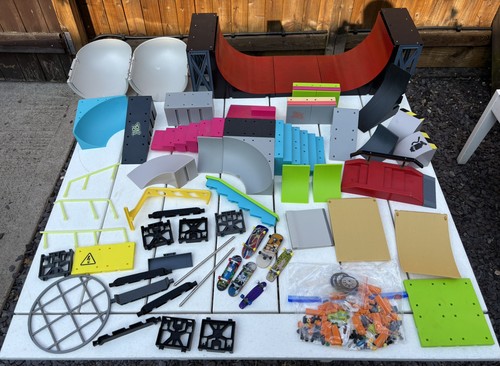 Tech deck bundle including hot - tech,