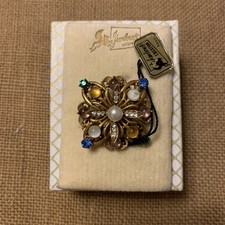 Vintage Jewelcraft Gold Tone