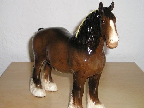 Beswick horse shire mare 818 - shire,