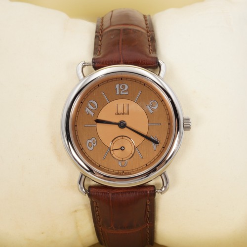 Near mint box dunhill - [near, box]