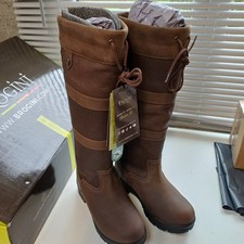 Brogini Pembroke Adults