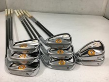 TaylorMade R11 Iron set