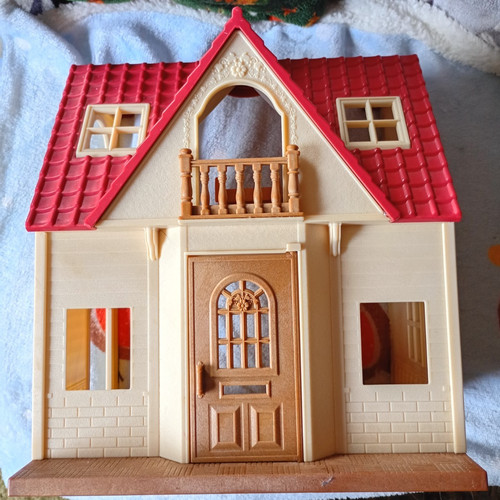 Sylvanian families red - sylvanian,