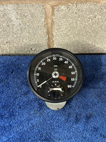 Jaguar type rev counter - rev,