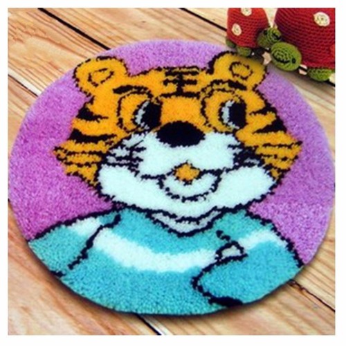 Latch hook rug kit - latch,
