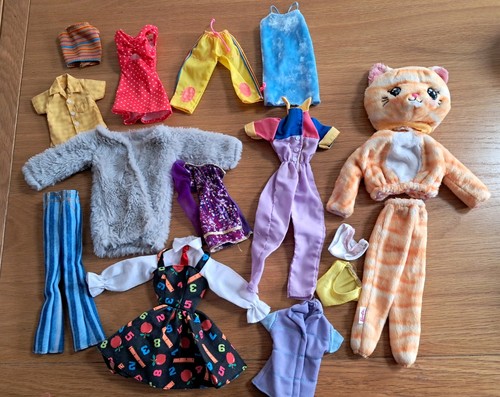 Barbie clothes bundle - bundle, 10+