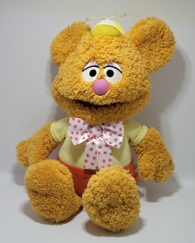 Disney store fozzie bear - store,