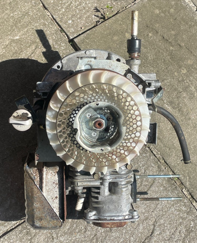 Honda gxv120 engine - gxv120,