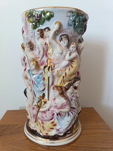 Large vintage capodimonte - large,