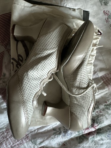 Rare vintage 80s capezio - rare,