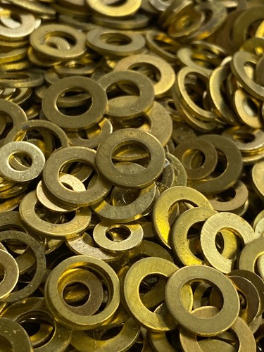 Small brass washers - small, flat